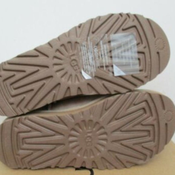 UGG mini metallic rose gold snake print boots - NWT - Picture 4 of 4